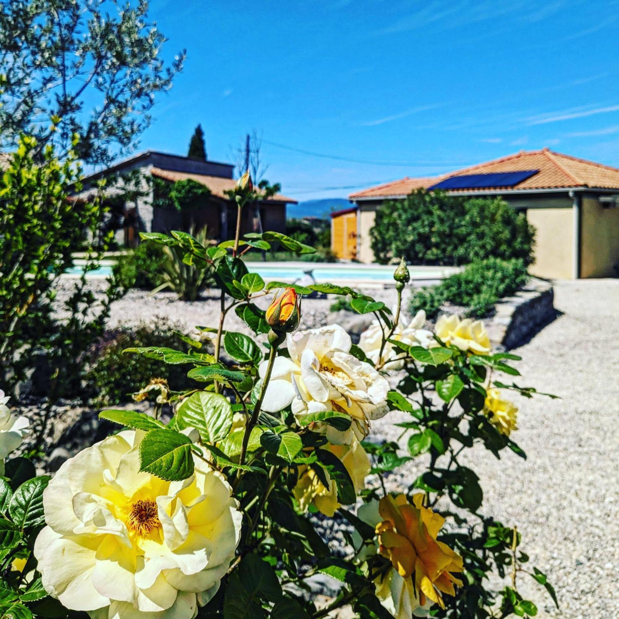 Villa Font Vive: Eco-Friendly Retreat with Gourmet Kitchen and Panoramic Views Grospierres Exterior photo